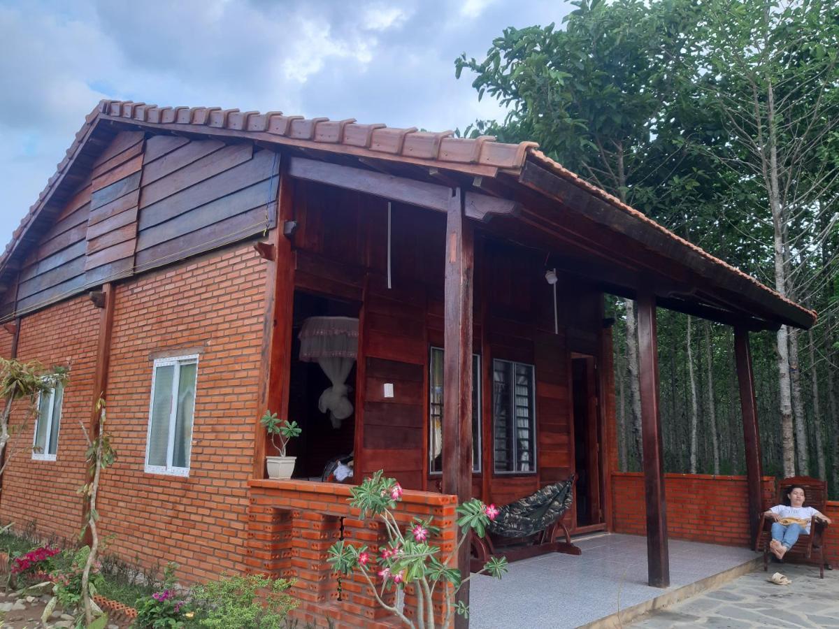 Du Nam Rever Side Cat Tien Exterior photo